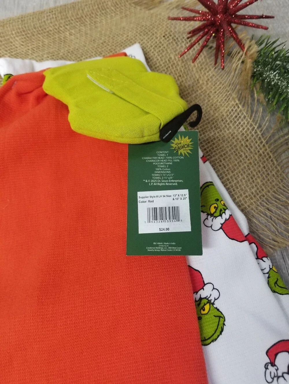 The Grinch Novelty Kitchen Towel Set